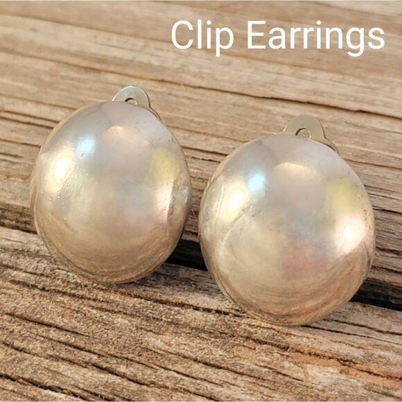 Vintage Sterling Antiqued 3D Round Button Clip Earrings - Picture 1 of 6
